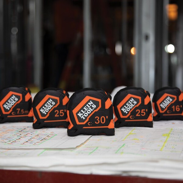 Tape Measure, 30-Foot Magnetic Double-Hook