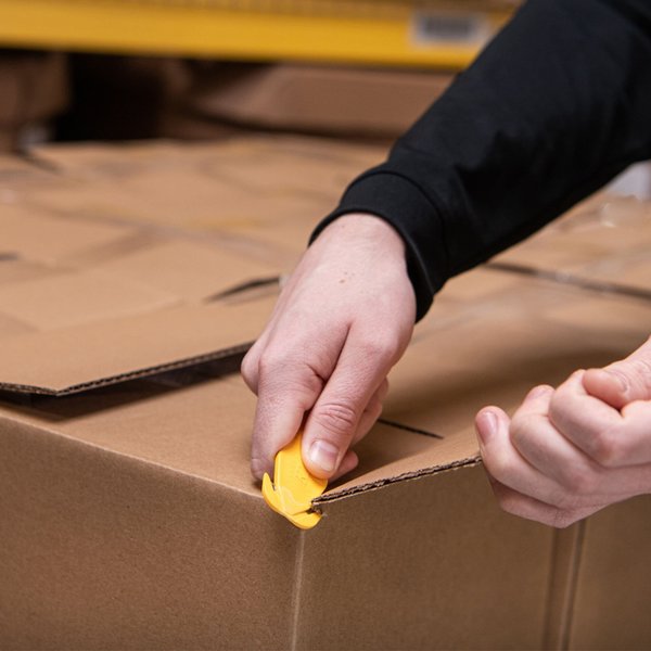 Safety Cutter, Fixed Blade, Safety Recessed, Textured, For Banding and Boxes, Yellow, 100 Pack