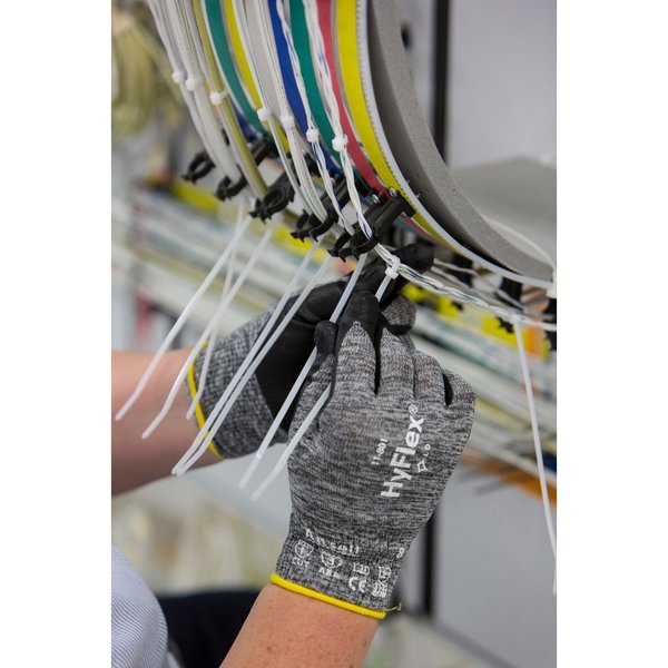 Hyflex, Foam Nitrile Coated Gloves, Palm Coverage, Black, Abrasion Level 3, Large (Size 9), 1 Pair