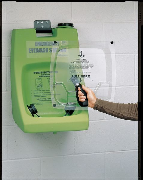 Fendall Porta StreamÂ® I; Eyesaline Eyewash Station in Green