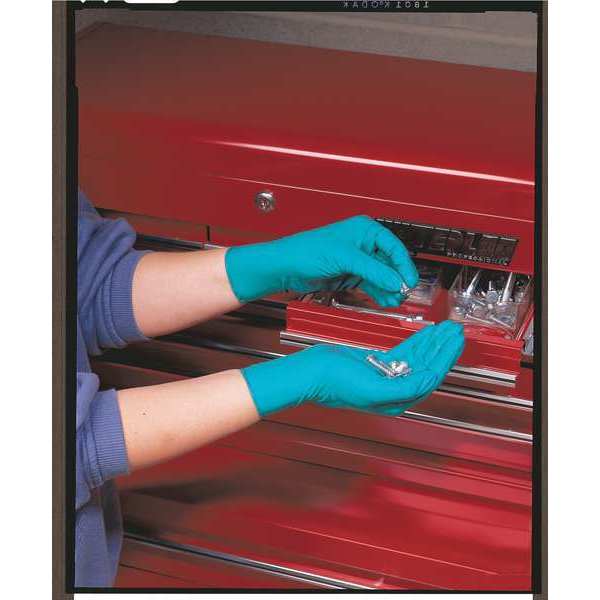 TouchNTuff Chemical Resistant Gloves, Nitrile, Powder-Free, 9 1/2 in L, 5 mil, Small (7) 100 Pack