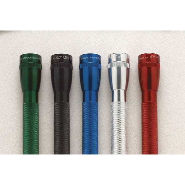 Green No Xenon Industrial Handheld Flashlight, Alkaline D, 45 lm