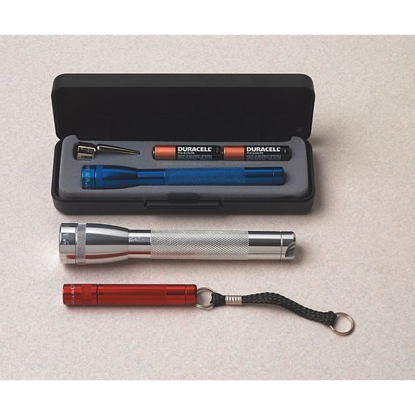 Green No Xenon Industrial Handheld Flashlight, Alkaline D, 45 lm